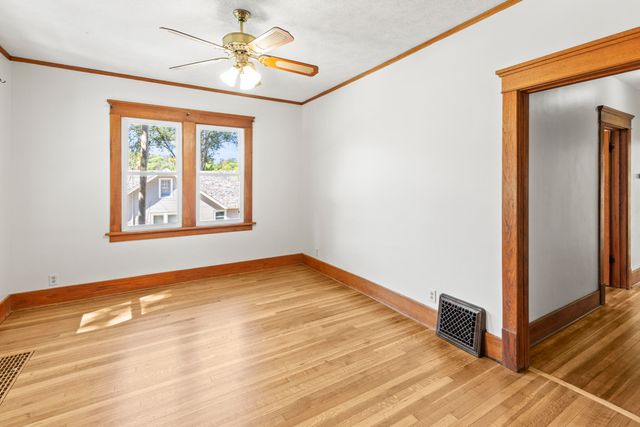 400 MCGEE Avenue, Council Bluffs, IA 51503