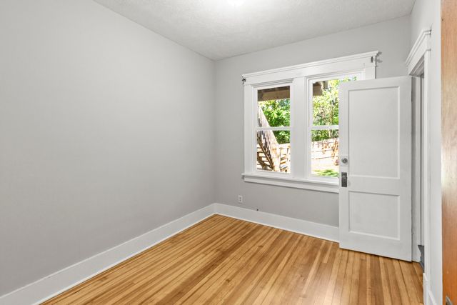 400 MCGEE Avenue, Council Bluffs, IA 51503