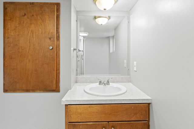 400 MCGEE Avenue, Council Bluffs, IA 51503