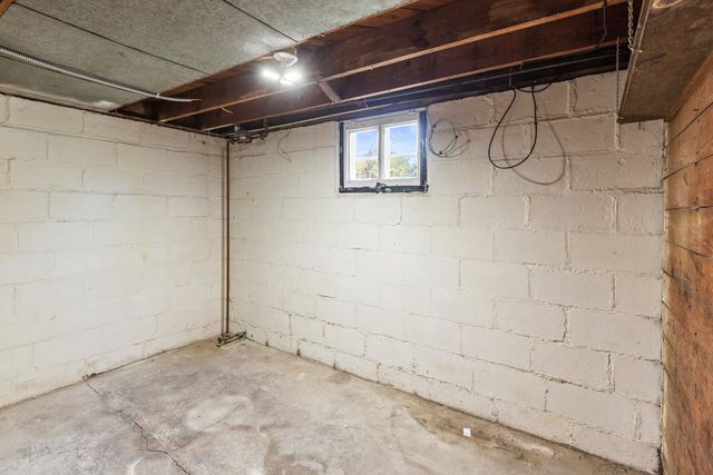 400 MCGEE Avenue, Council Bluffs, IA 51503