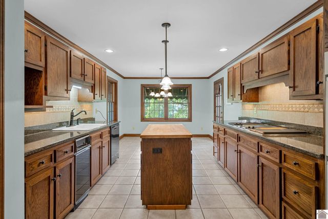 3058 COX MILL ROAD, Hopkinsville, KY 42240