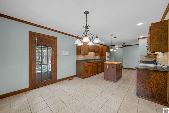 3058 COX MILL ROAD, Hopkinsville, KY 42240