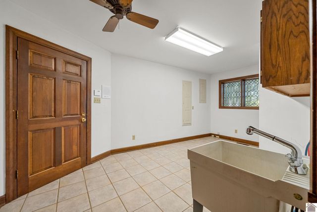 3058 COX MILL ROAD, Hopkinsville, KY 42240