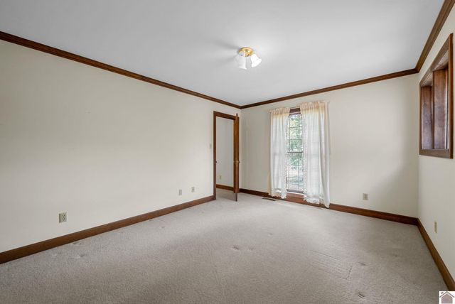 3058 COX MILL ROAD, Hopkinsville, KY 42240