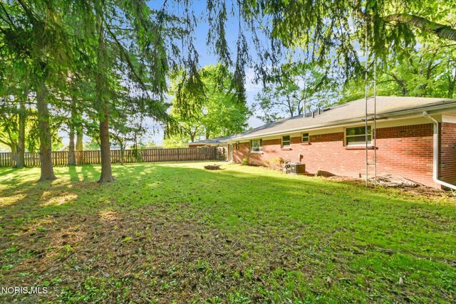 940 Joliet Drive, Maumee, OH 43537