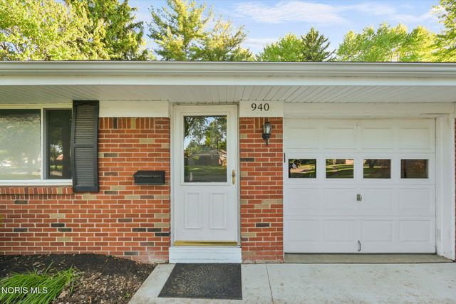 940 Joliet Drive, Maumee, OH 43537