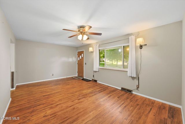 940 Joliet Drive, Maumee, OH 43537