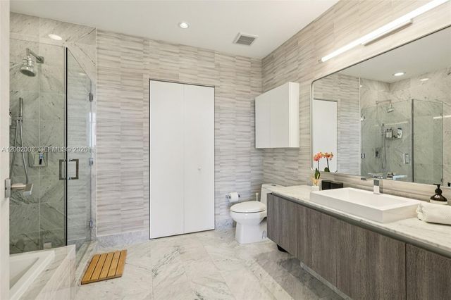 801 S Miami Avenue 4902, Miami, FL 33130