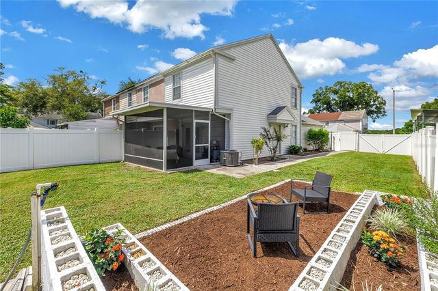 6240 OAK CLUSTER CIRCLE, Tampa, FL 33634