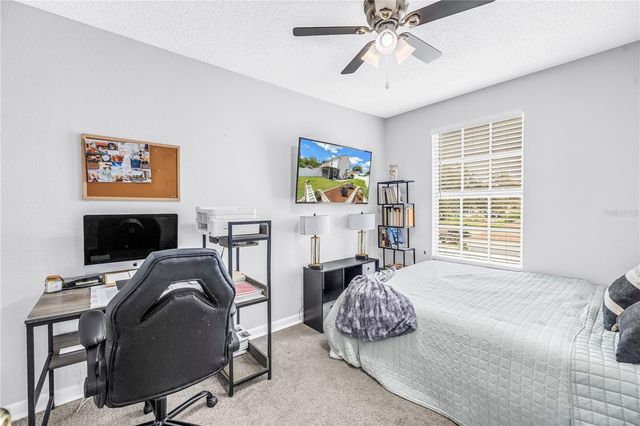 6240 OAK CLUSTER CIRCLE, Tampa, FL 33634