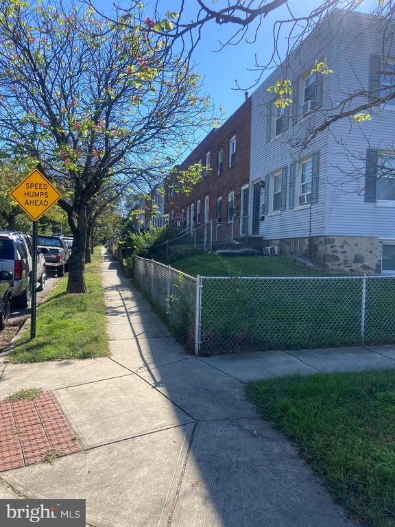 Image 2 of property listing at 501 BALTIC #1 AND 2, Baltimore, MD 21225