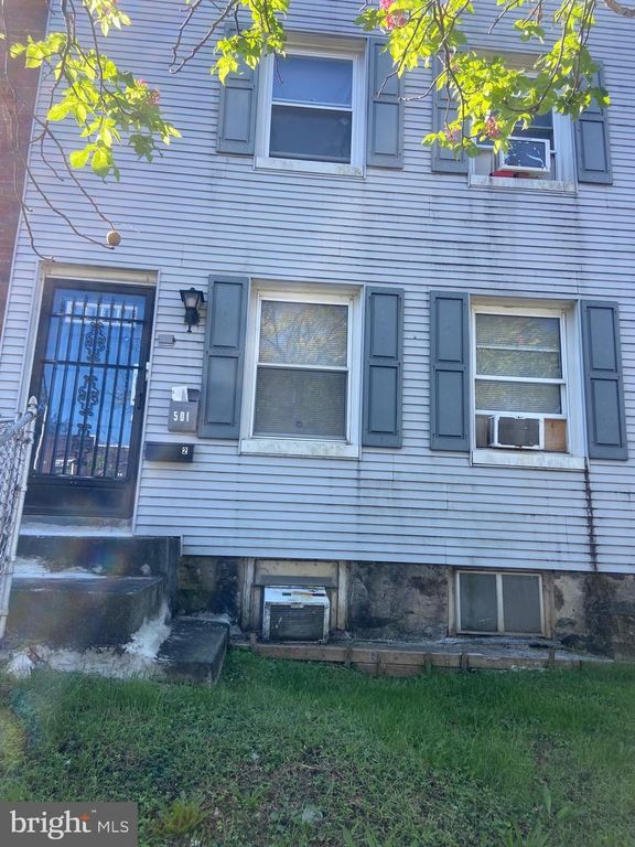 Image 9 of property listing at 501 BALTIC #1 AND 2, Baltimore, MD 21225