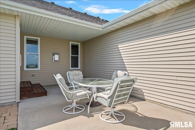 3303 Lakemere Drive, Springfield, IL 62711