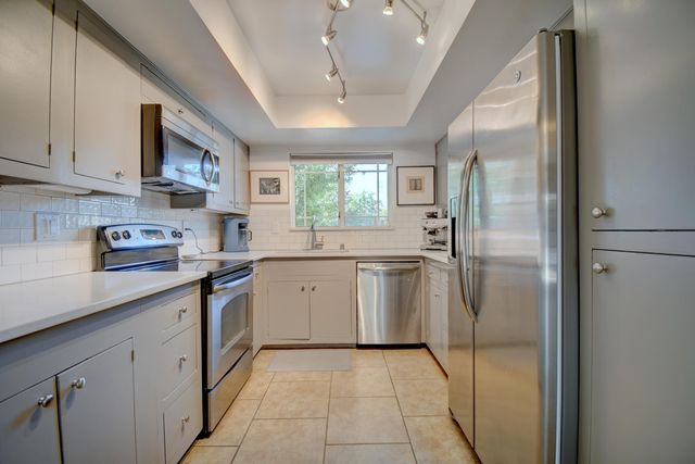 1311 Park Avenue SW, Albuquerque, NM 87102