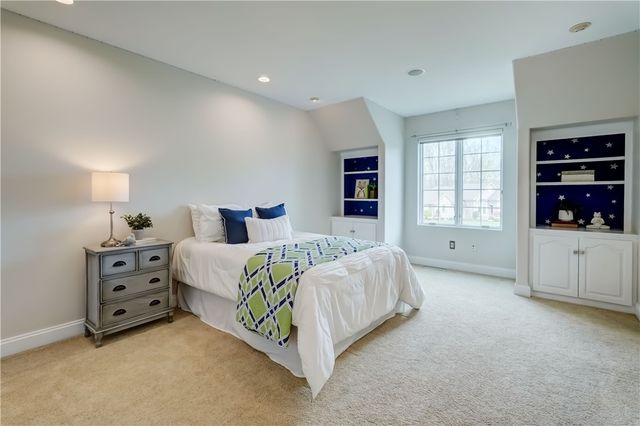4 Windscape Park, Pittsford, NY 14534