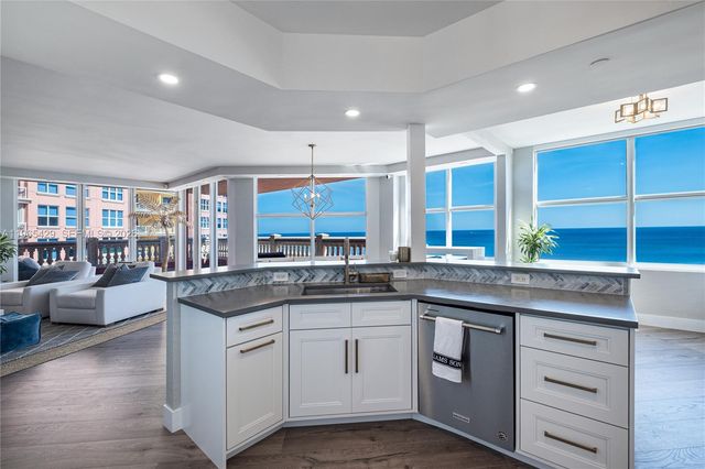 2100 N Ocean Blvd 11B, Fort Lauderdale, FL 33305