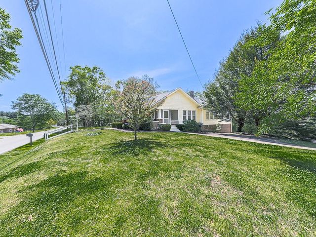 995 Old Canton Road, Ball Ground, GA 30107