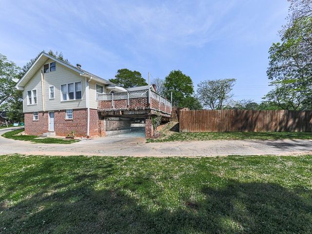 995 Old Canton Road, Ball Ground, GA 30107