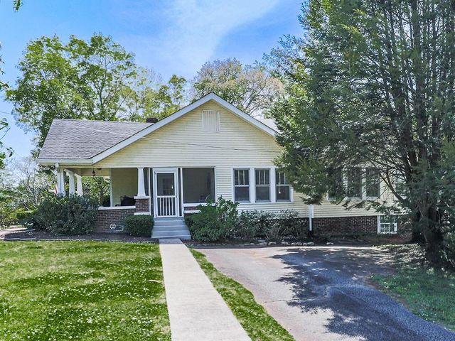 995 Old Canton Road, Ball Ground, GA 30107