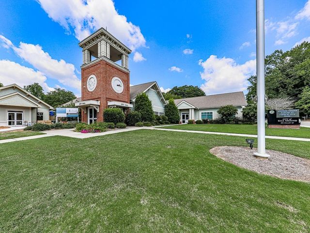 995 Old Canton Road, Ball Ground, GA 30107