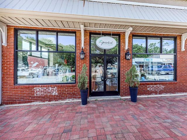 995 Old Canton Road, Ball Ground, GA 30107