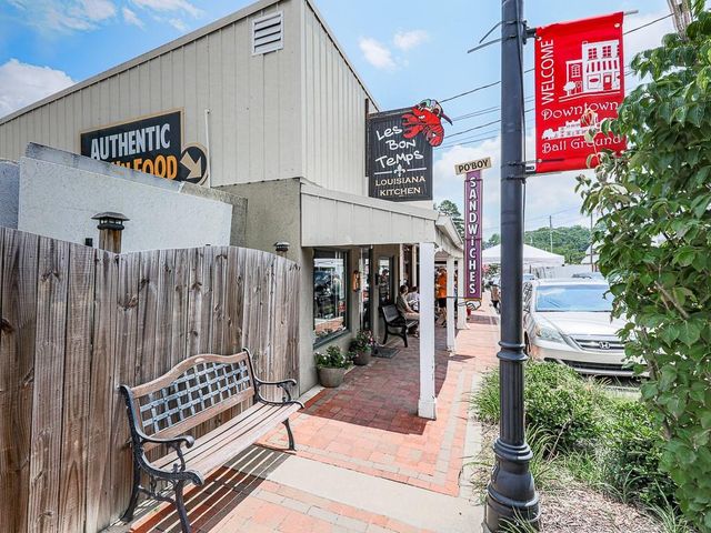 995 Old Canton Road, Ball Ground, GA 30107