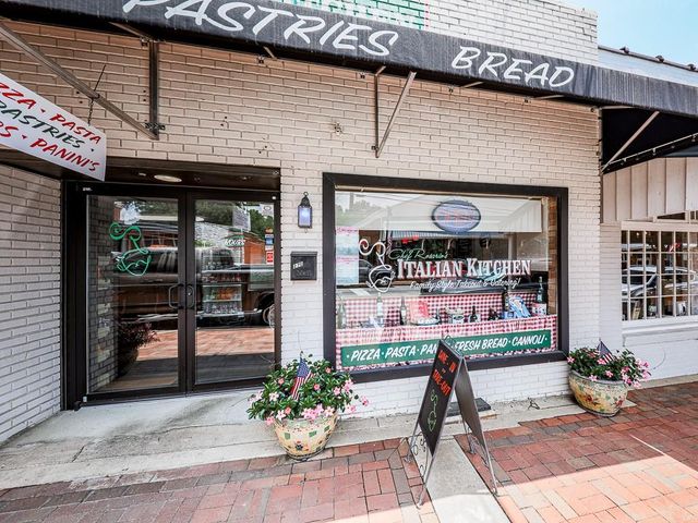995 Old Canton Road, Ball Ground, GA 30107