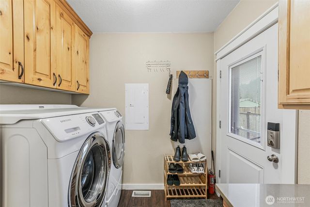 13217 145th Avenue Ct E, Orting, WA 98360