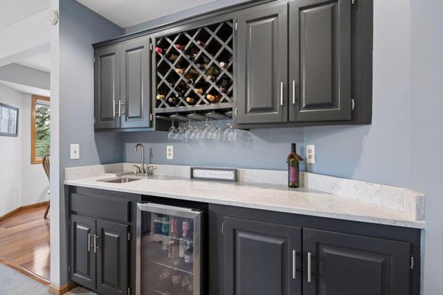 11380 Louisiana Circle, Bloomington, MN 55438