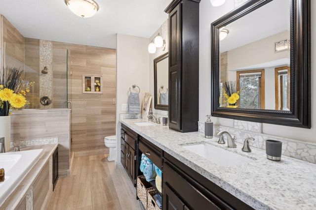 11380 Louisiana Circle, Bloomington, MN 55438