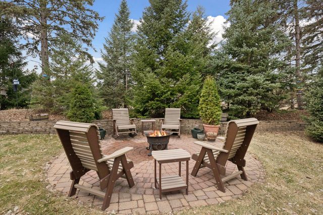 11380 Louisiana Circle, Bloomington, MN 55438