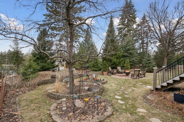 11380 Louisiana Circle, Bloomington, MN 55438