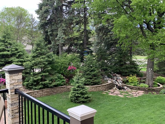 11380 Louisiana Circle, Bloomington, MN 55438