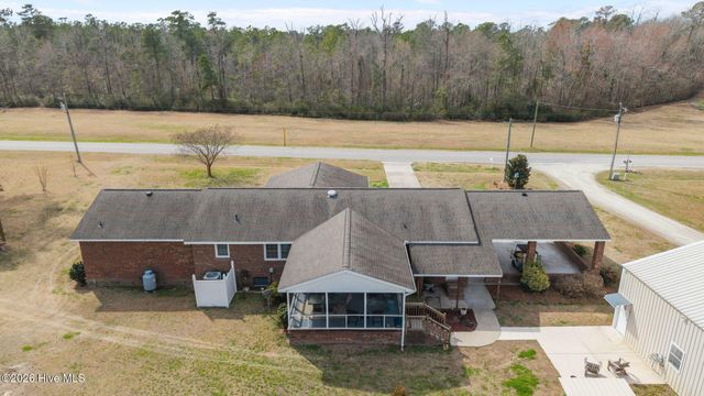 16 Port Side Lane, Belhaven, NC 27810