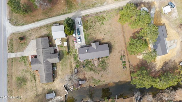 16 Port Side Lane, Belhaven, NC 27810
