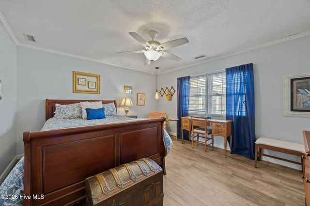 16 Port Side Lane, Belhaven, NC 27810