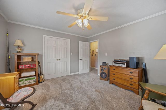 16 Port Side Lane, Belhaven, NC 27810