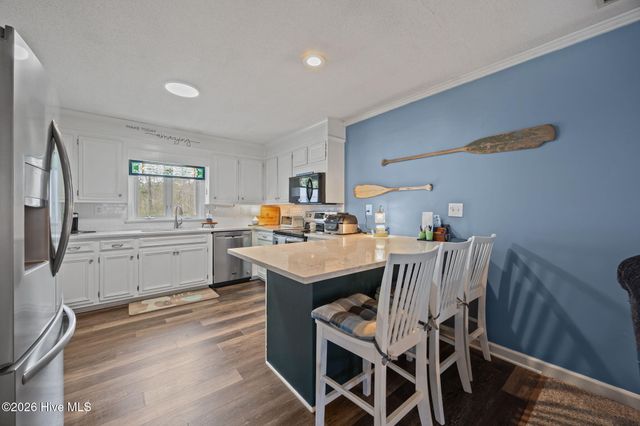 16 Port Side Lane, Belhaven, NC 27810