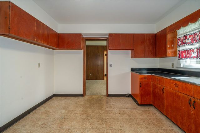 110 Parker Drive, Springboro, OH 45066