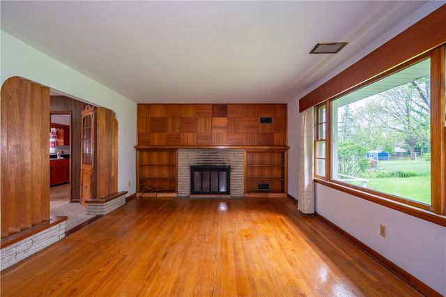 110 Parker Drive, Springboro, OH 45066
