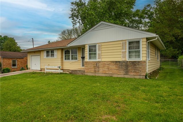 110 Parker Drive, Springboro, OH 45066