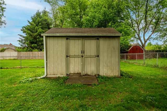 110 Parker Drive, Springboro, OH 45066