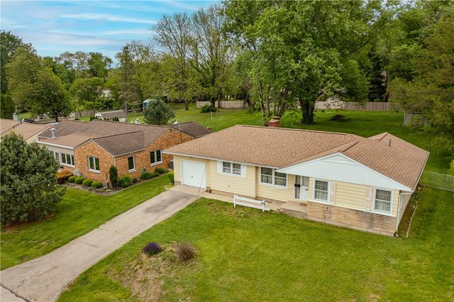 110 Parker Drive, Springboro, OH 45066