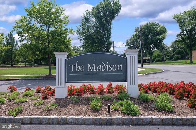 321 MASTERSON CT, Ewing, NJ 08618