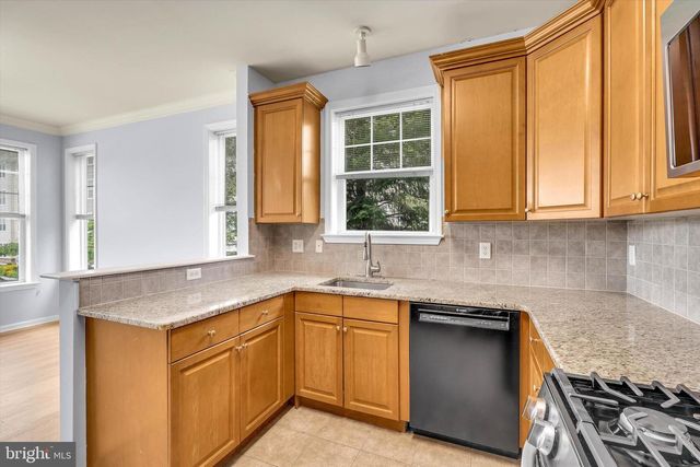 321 MASTERSON CT, Ewing, NJ 08618