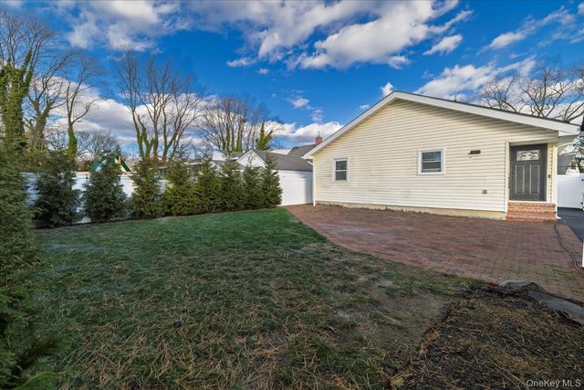 2280 Brookside Avenue, Wantagh, NY 11793