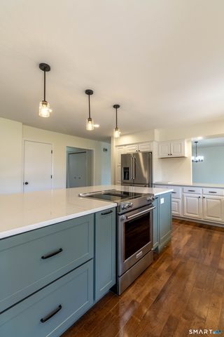 60 Abbe Road, East Windsor, CT 06088