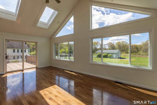 60 Abbe Road, East Windsor, CT 06088