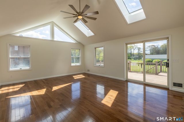 60 Abbe Road, East Windsor, CT 06088