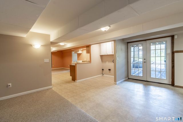 60 Abbe Road, East Windsor, CT 06088